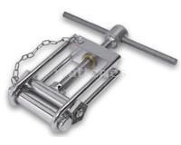 Abrazadera de tubo DOA ST10